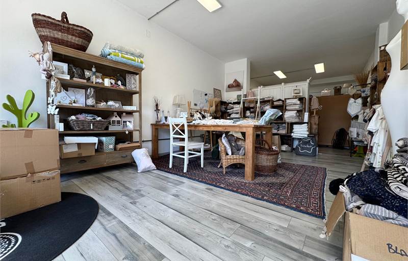 Laboratorio In Vendita a Corciano