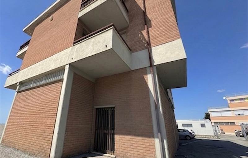 Capannone In Vendita a Perugia